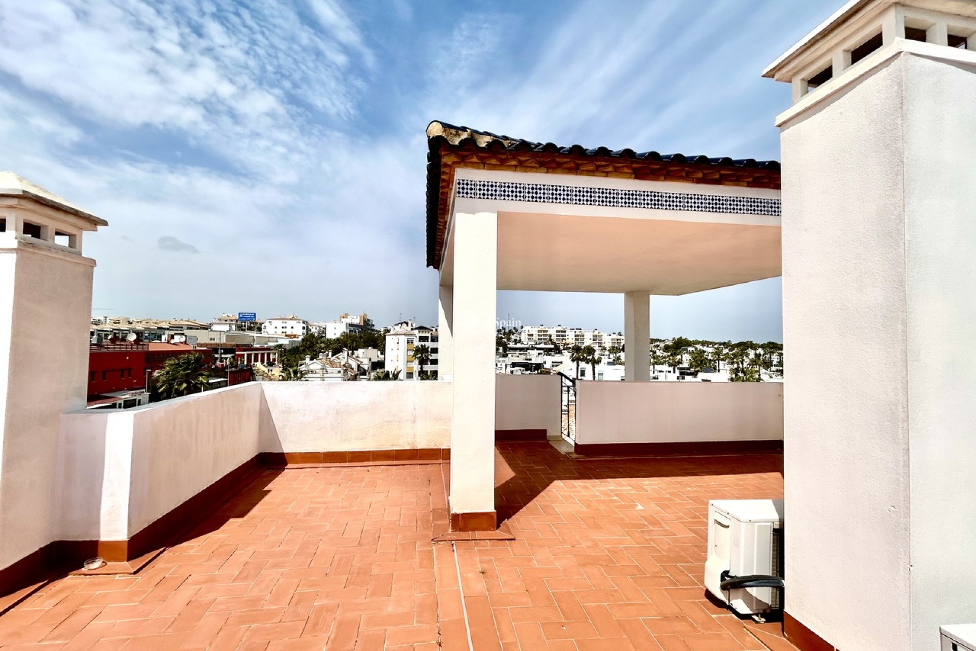 Wederverkoop - APPARTEMENT -
VILLAMARTÍN - Costa Blanca