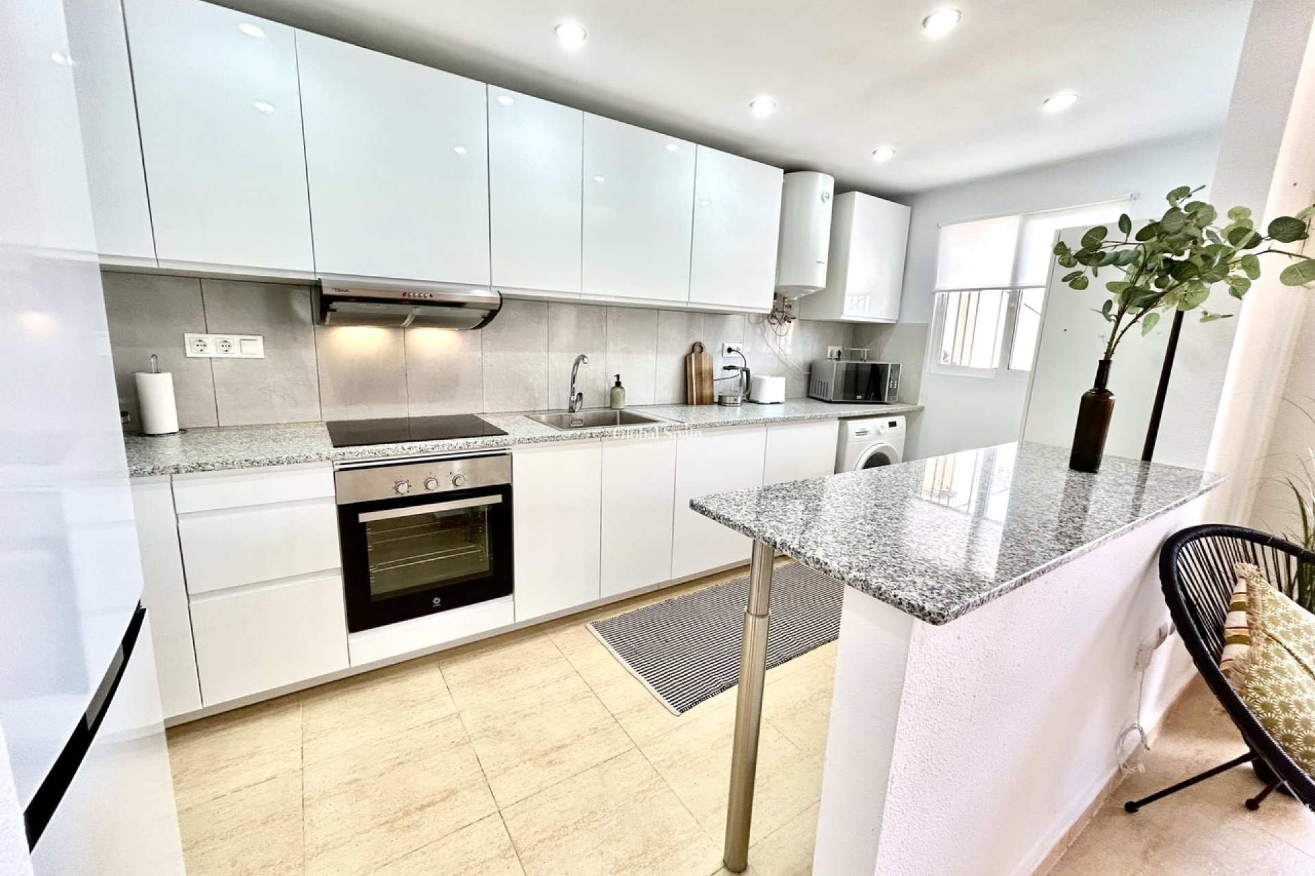 Wederverkoop - APPARTEMENT -
VILLAMARTÍN - Costa Blanca