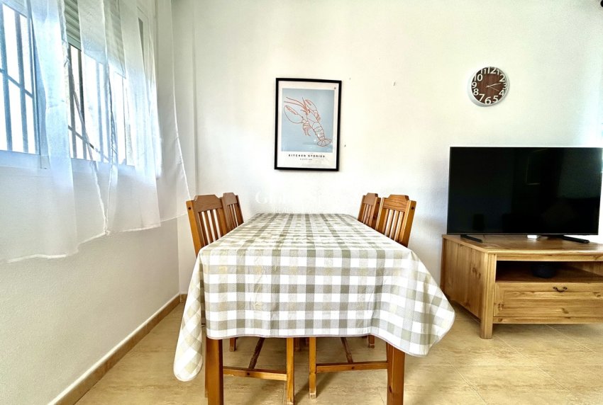 Wederverkoop - APPARTEMENT -
VILLAMARTÍN - Costa Blanca