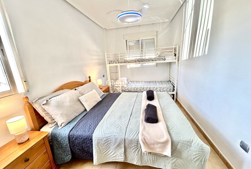 Wederverkoop - APPARTEMENT -
VILLAMARTÍN - Costa Blanca