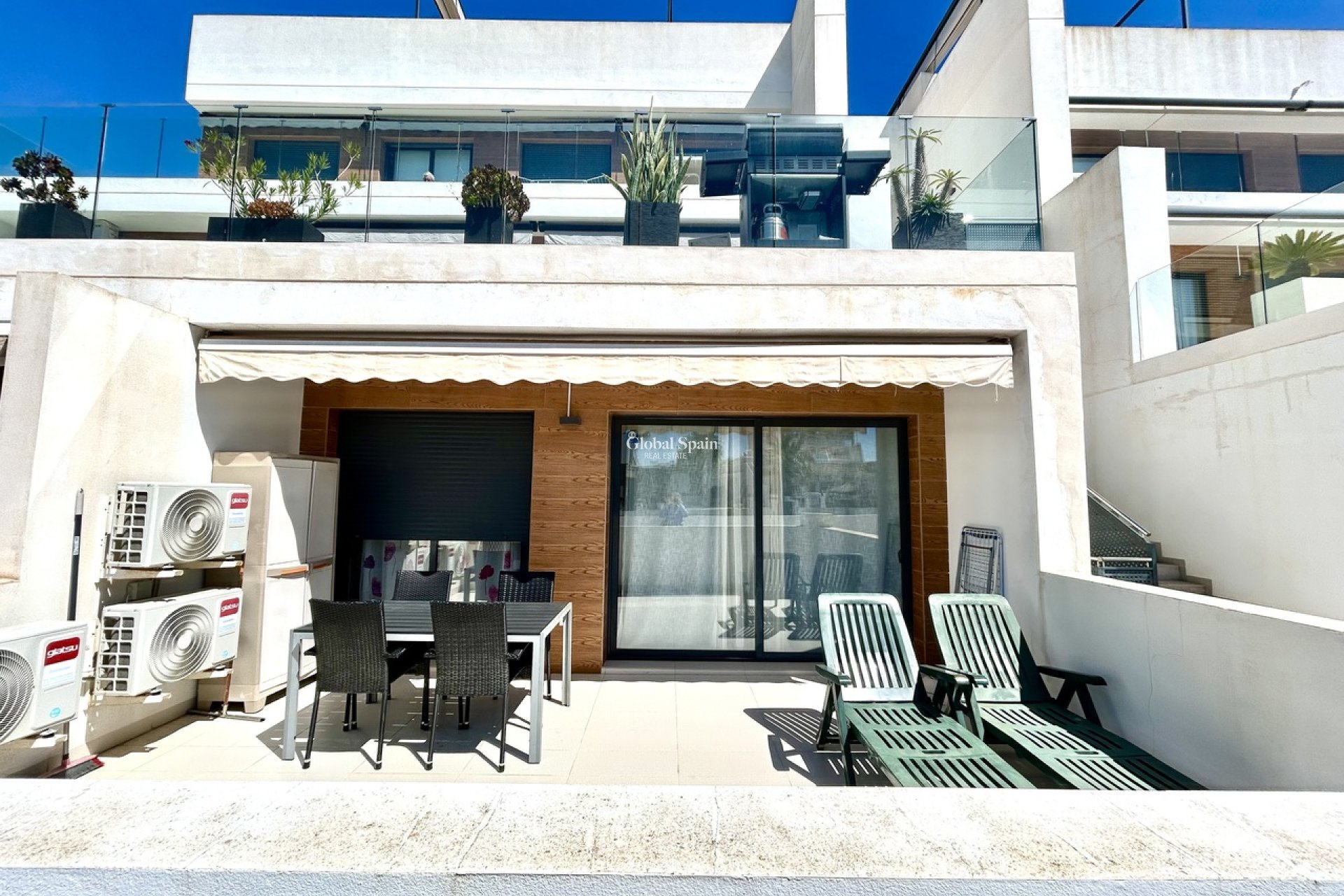 Wederverkoop - APPARTEMENT -
VILLAMARTÍN - Costa Blanca