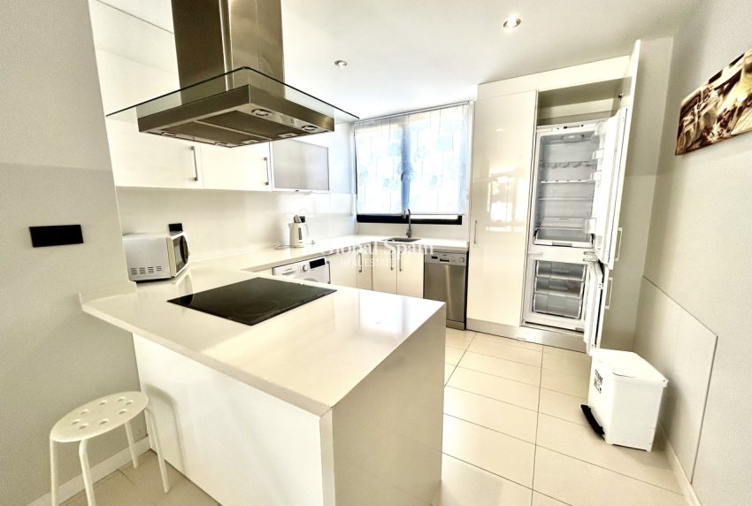 Wederverkoop - APPARTEMENT -
VILLAMARTÍN - Costa Blanca
