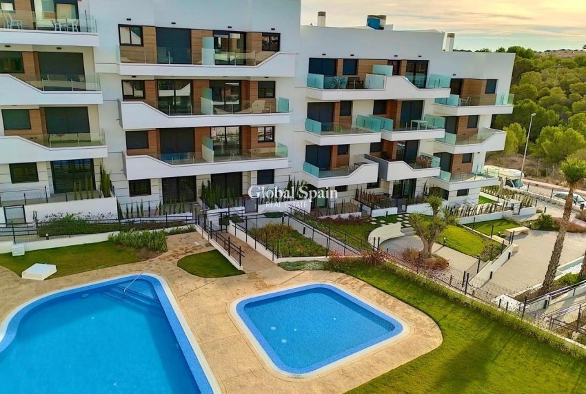 Wederverkoop - APPARTEMENT -
VILLAMARTÍN - Costa Blanca