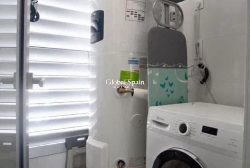 Wederverkoop - APPARTEMENT -
VILLAMARTÍN - Costa Blanca