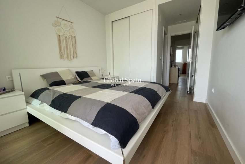 Wederverkoop - APPARTEMENT -
VILLAMARTÍN - Costa Blanca