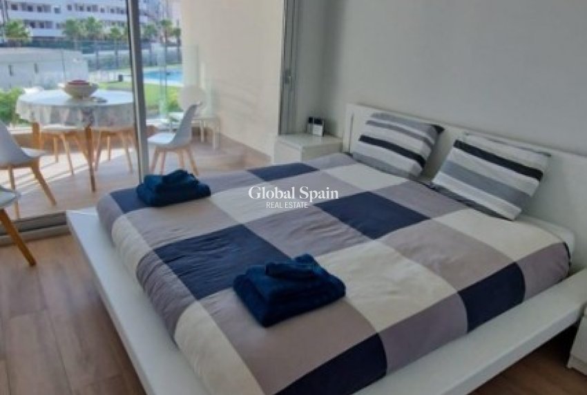 Wederverkoop - APPARTEMENT -
VILLAMARTÍN - Costa Blanca