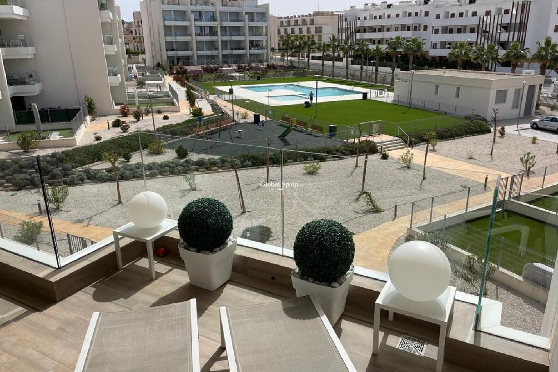 Wederverkoop - APPARTEMENT -
VILLAMARTÍN - Costa Blanca