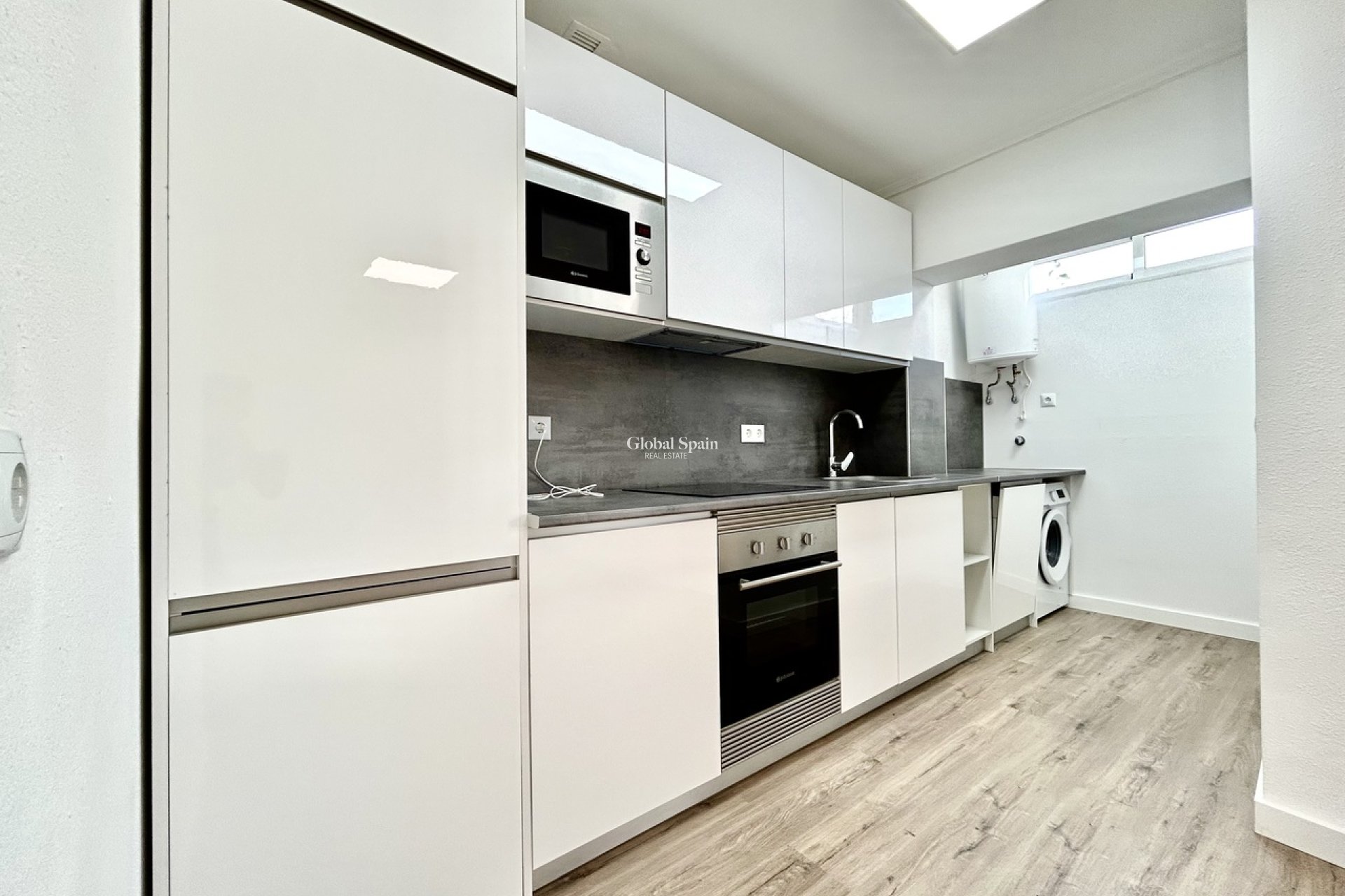 Wederverkoop - APPARTEMENT -
VILLAMARTÍN - Costa Blanca