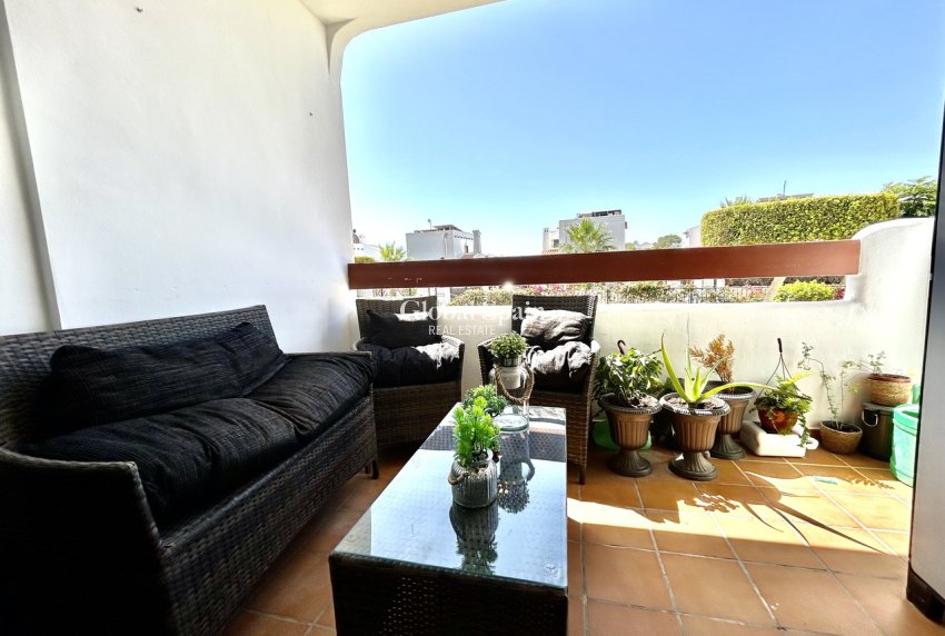 Wederverkoop - APPARTEMENT -
VILLAMARTÍN - Costa Blanca