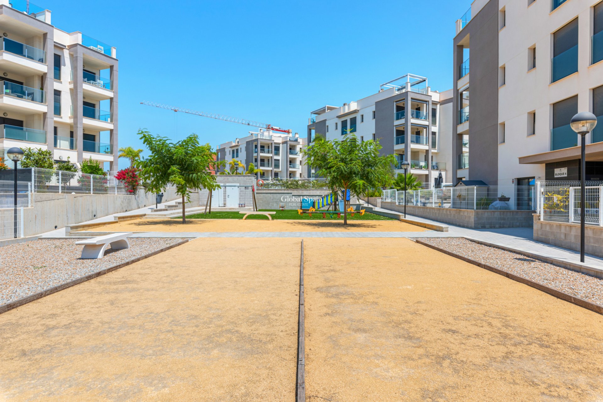 Wederverkoop - APPARTEMENT -
VILLAMARTÍN - Costa Blanca
