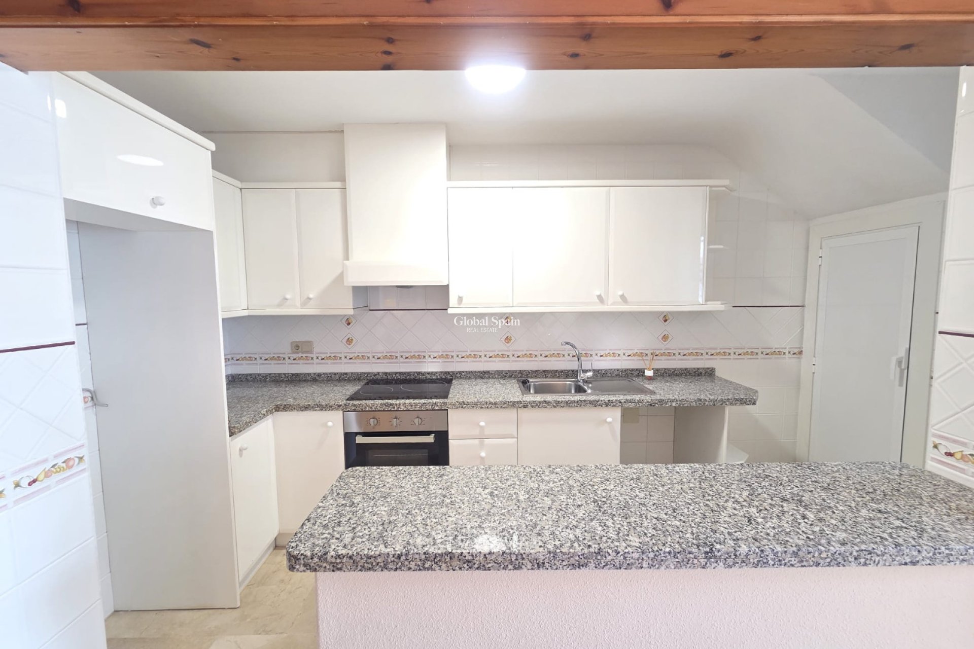 Wederverkoop - APPARTEMENT -
VILLAMARTÍN - Costa Blanca