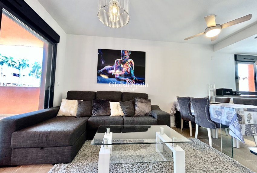 Wederverkoop - APPARTEMENT -
VILLAMARTÍN - Costa Blanca