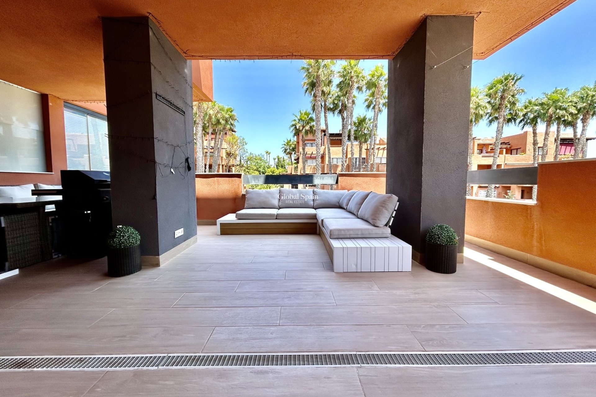 Wederverkoop - APPARTEMENT -
VILLAMARTÍN - Costa Blanca