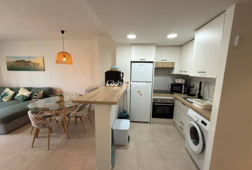 Wederverkoop - APPARTEMENT -
VILLAMARTÍN - Costa Blanca