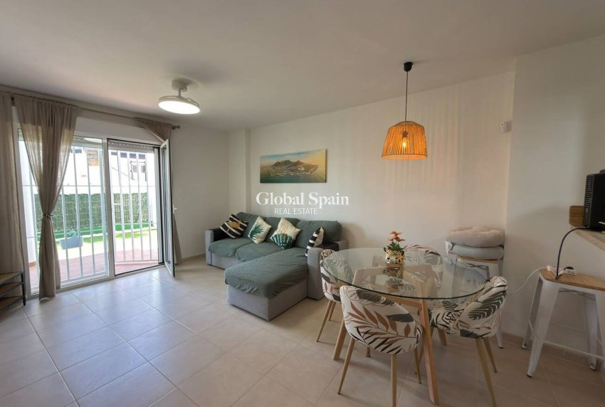 Wederverkoop - APPARTEMENT -
VILLAMARTÍN - Costa Blanca