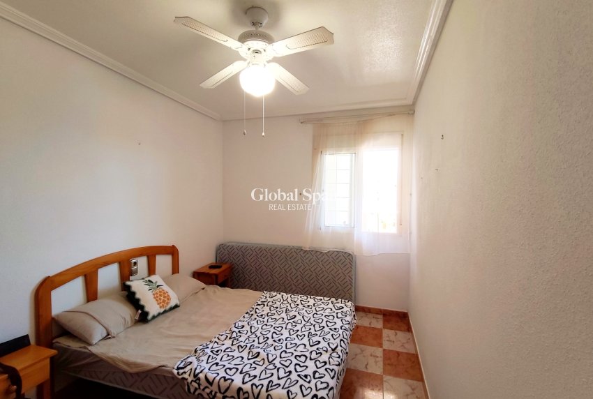 Wederverkoop - APPARTEMENT -
VILLAMARTÍN - Costa Blanca