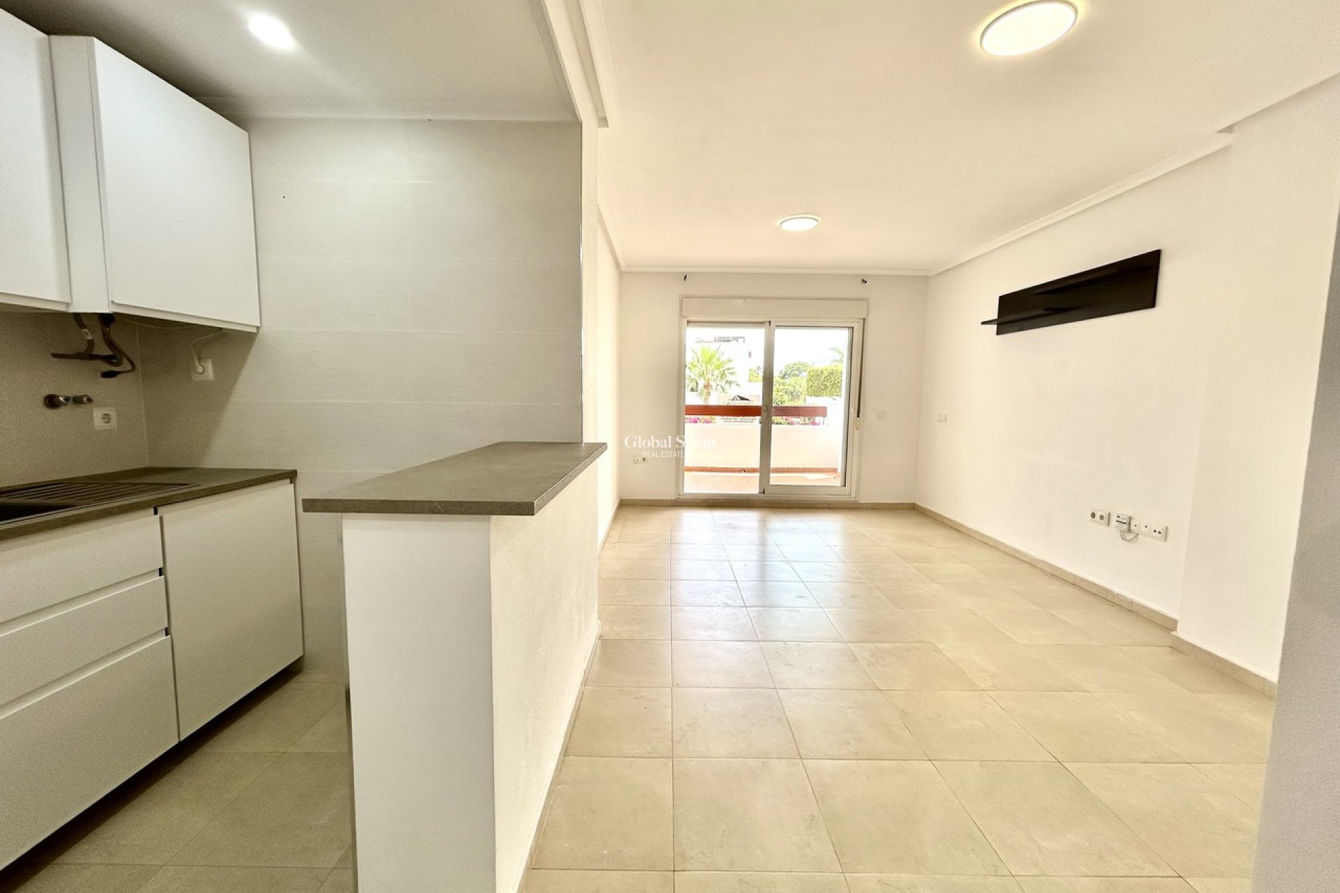 Wederverkoop - APPARTEMENT -
VILLAMARTÍN - Costa Blanca