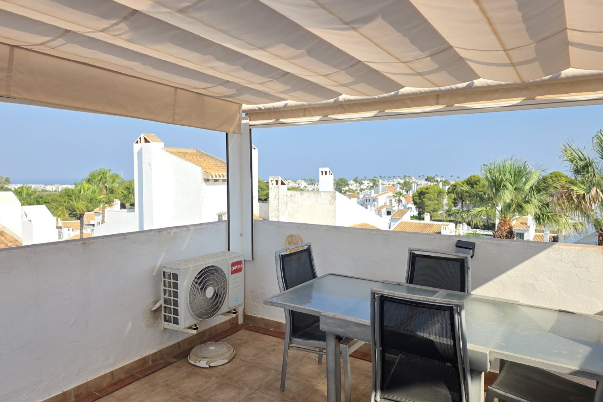 Wederverkoop - APPARTEMENT -
VILLAMARTÍN - Costa Blanca