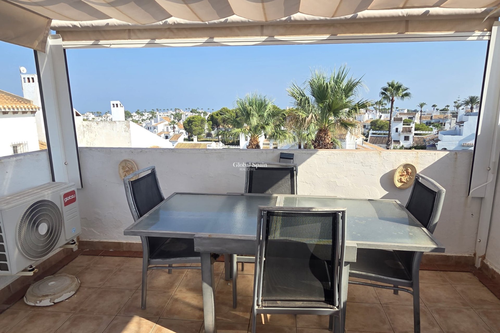 Wederverkoop - APPARTEMENT -
VILLAMARTÍN - Costa Blanca