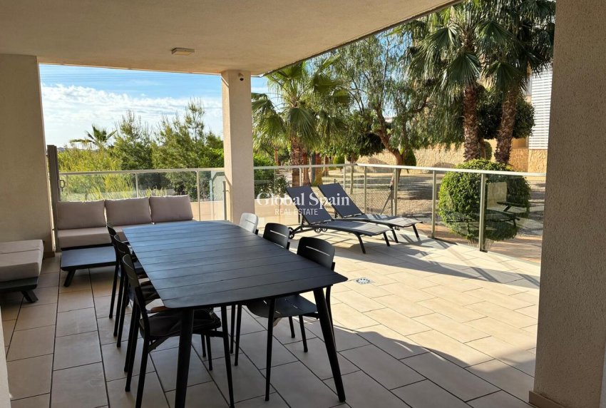 Wederverkoop - APPARTEMENT -
VILLAMARTÍN