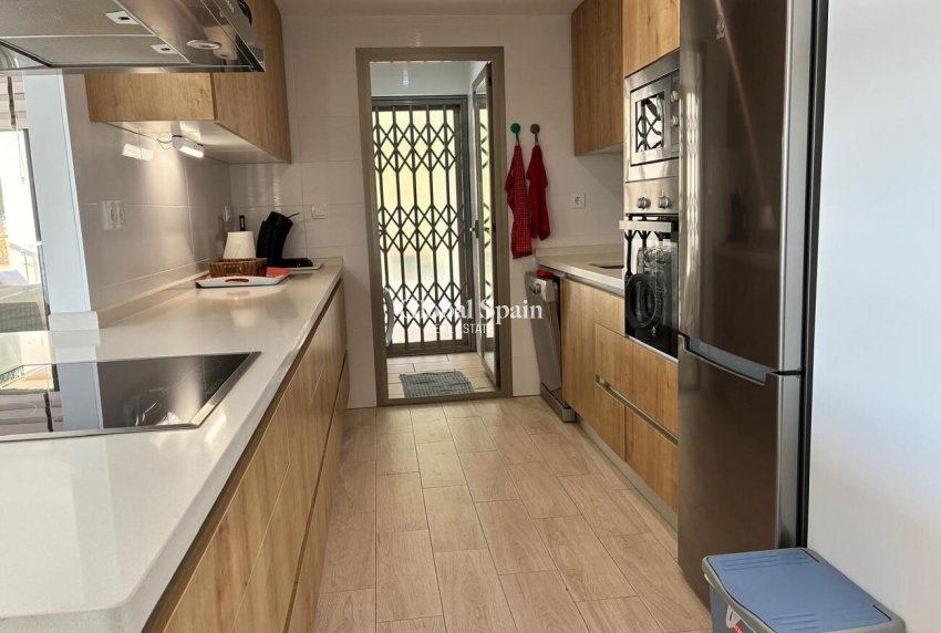Wederverkoop - APPARTEMENT -
VILLAMARTÍN