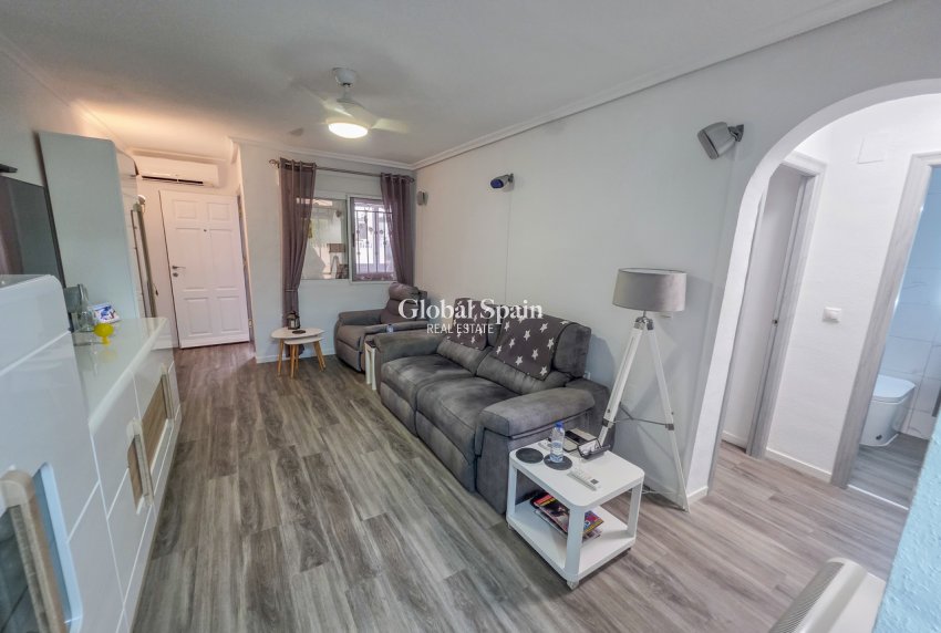 Wederverkoop - APPARTEMENT -
VISTABELLA GOLF  - Inland