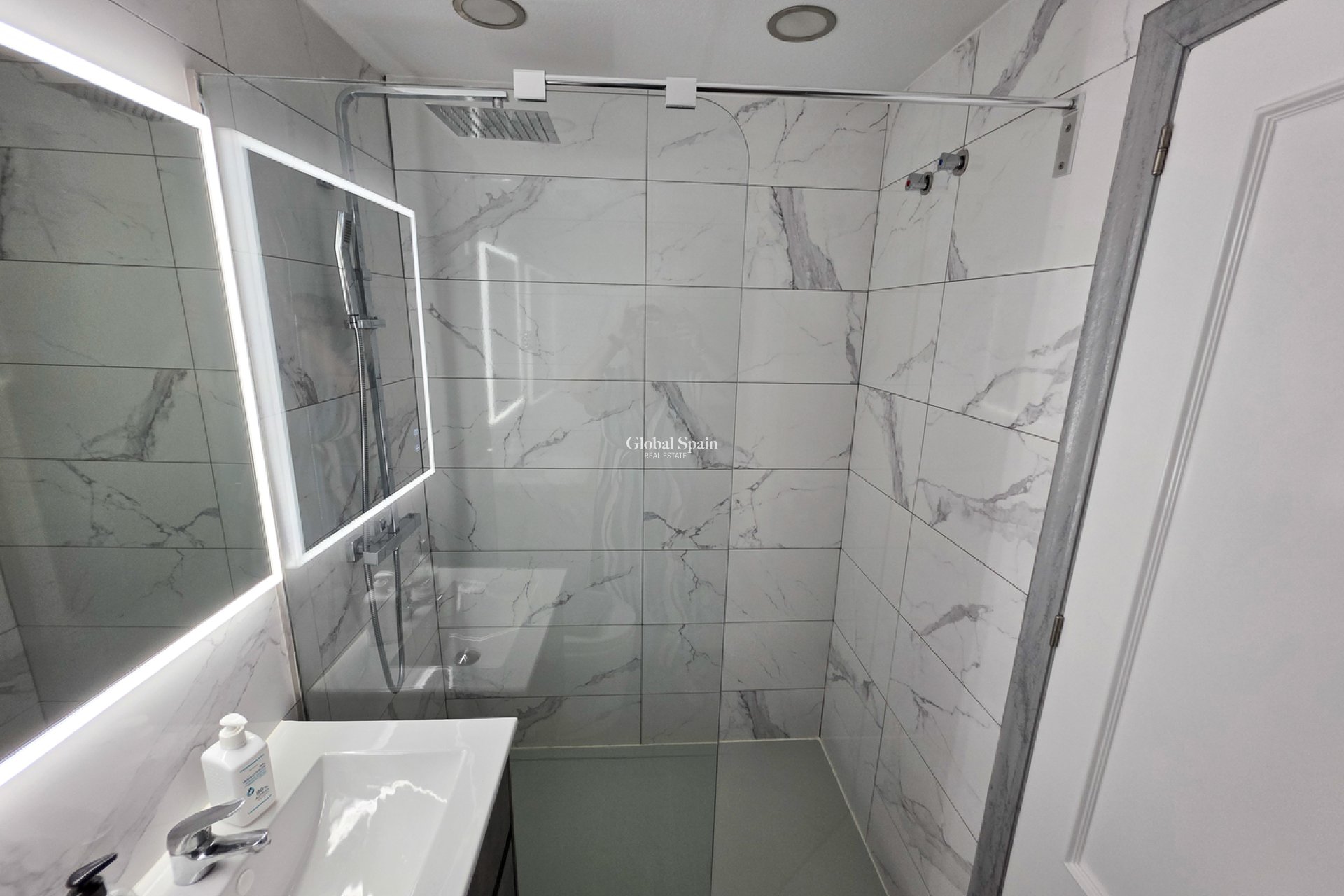 Wederverkoop - APPARTEMENT -
VISTABELLA GOLF  - Inland