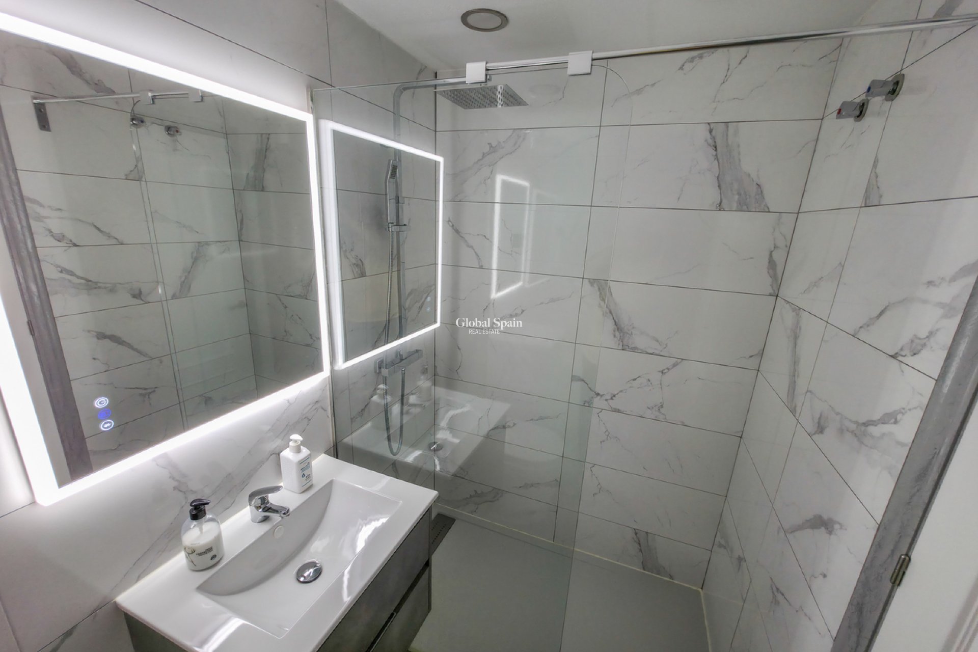 Wederverkoop - APPARTEMENT -
VISTABELLA GOLF  - Inland