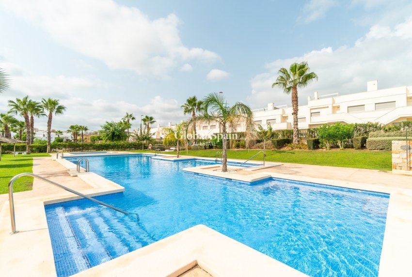 Wederverkoop - APPARTEMENT -
VISTABELLA GOLF  - Inland