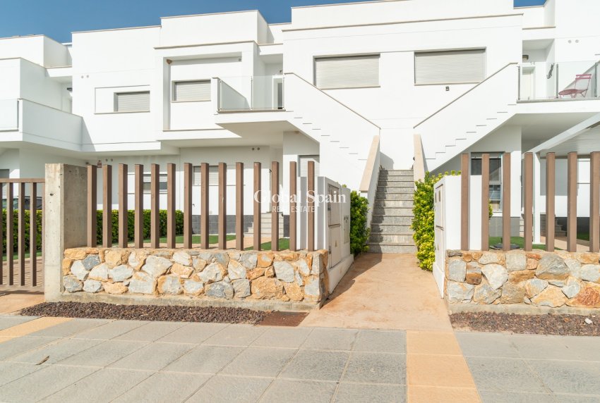 Wederverkoop - APPARTEMENT -
VISTABELLA GOLF  - Inland