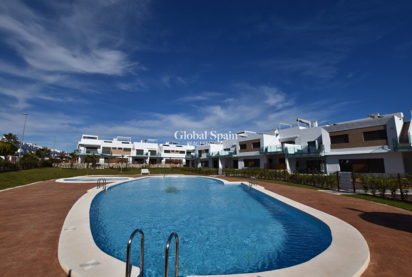 Wederverkoop - APPARTEMENT -
VISTABELLA GOLF  - Inland