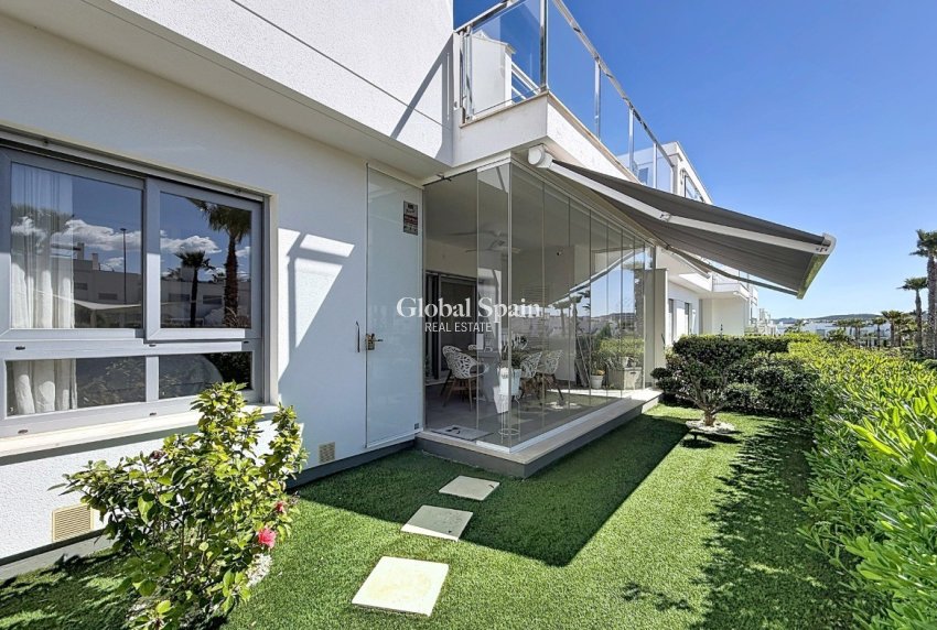 Wederverkoop - APPARTEMENT -
VISTABELLA GOLF  - Inland