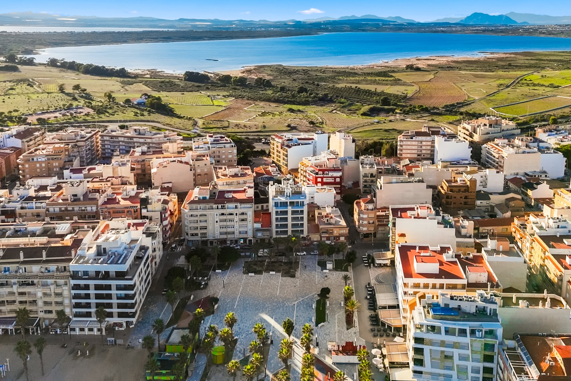 Wederverkoop - Atico -
TORREVIEJA - La Mata