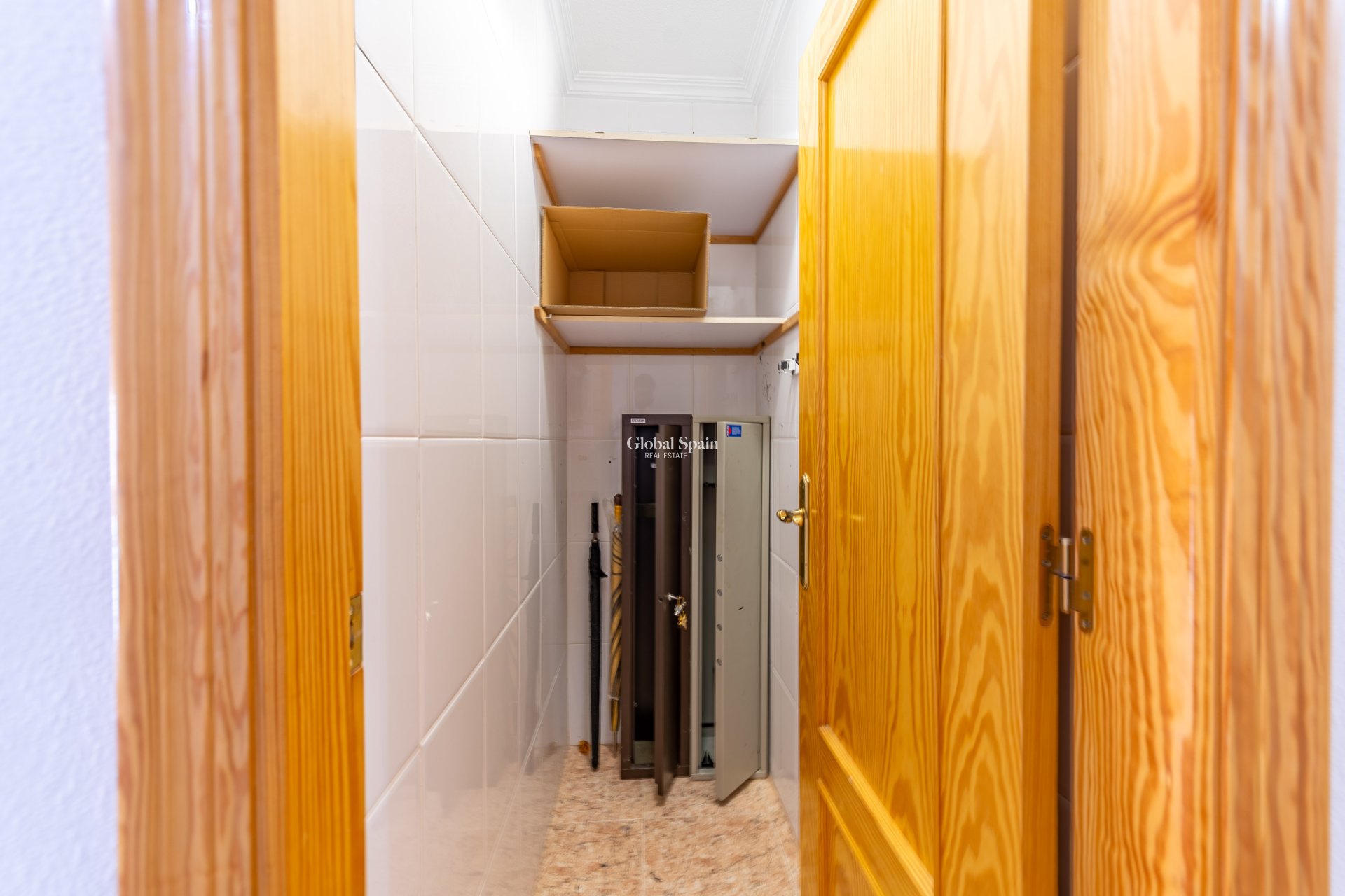 Wederverkoop - Atico -
TORREVIEJA - Puerto