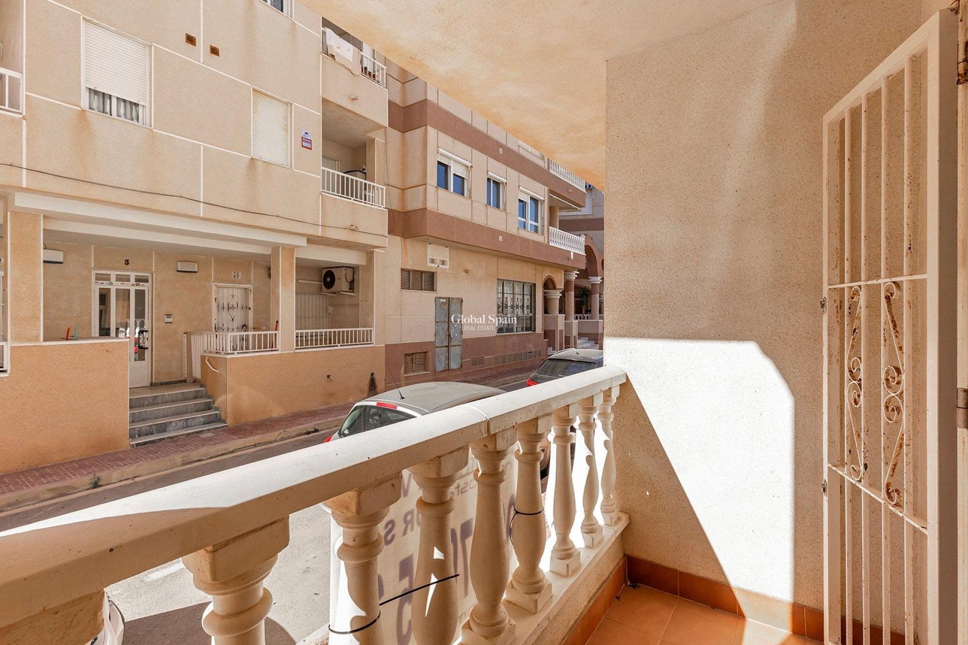 Wederverkoop - Begane grond -
TORREVIEJA - La Mata