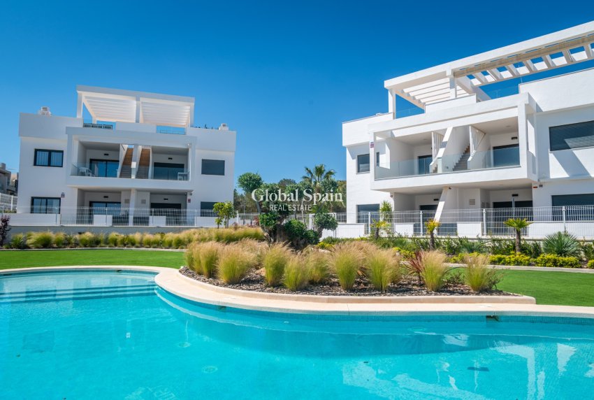 Wederverkoop - Begane grond -
TORREVIEJA - LOS BALCONES - LOS ALTOS