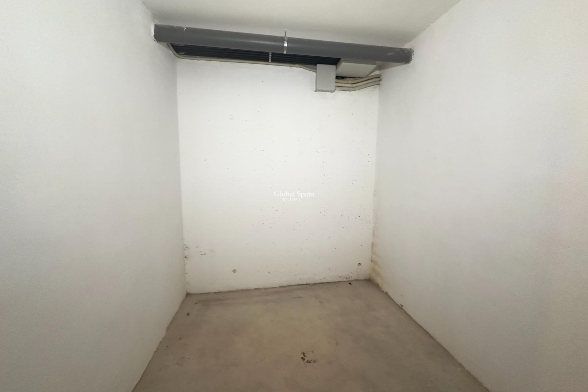 Wederverkoop - Berging -
ORIHUELA COSTA - Aguamarina