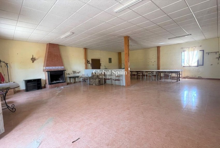 Wederverkoop - Commercieel -
Balsicas - TORRE PACHECO