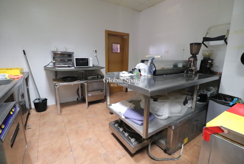Wederverkoop - Commercieel (huurrecht) -
Ciudad Quesada - Ciudad Quesada - Town