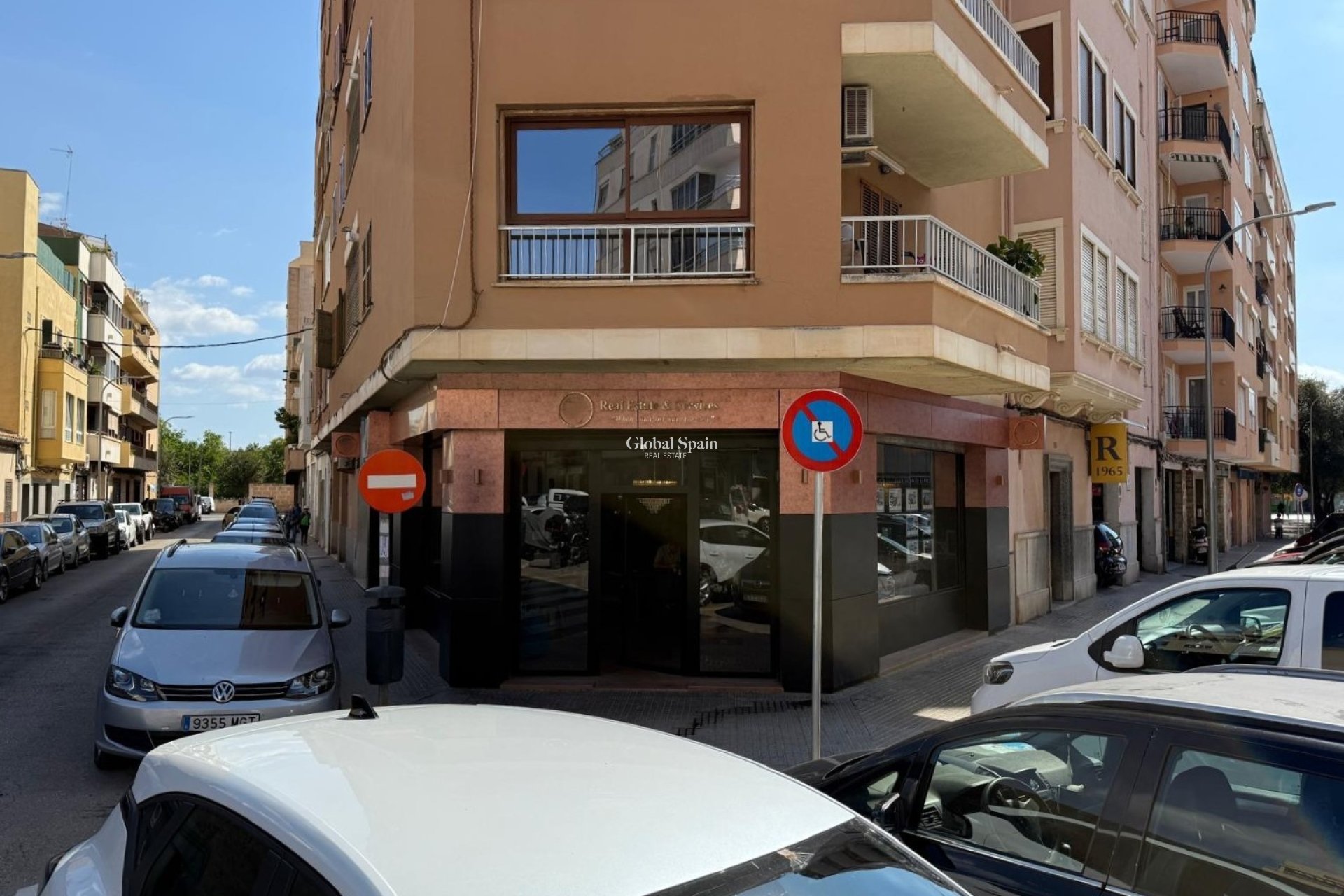 Wederverkoop - COMMERCIEEL VASTGOED -
PALMA - Mallorca