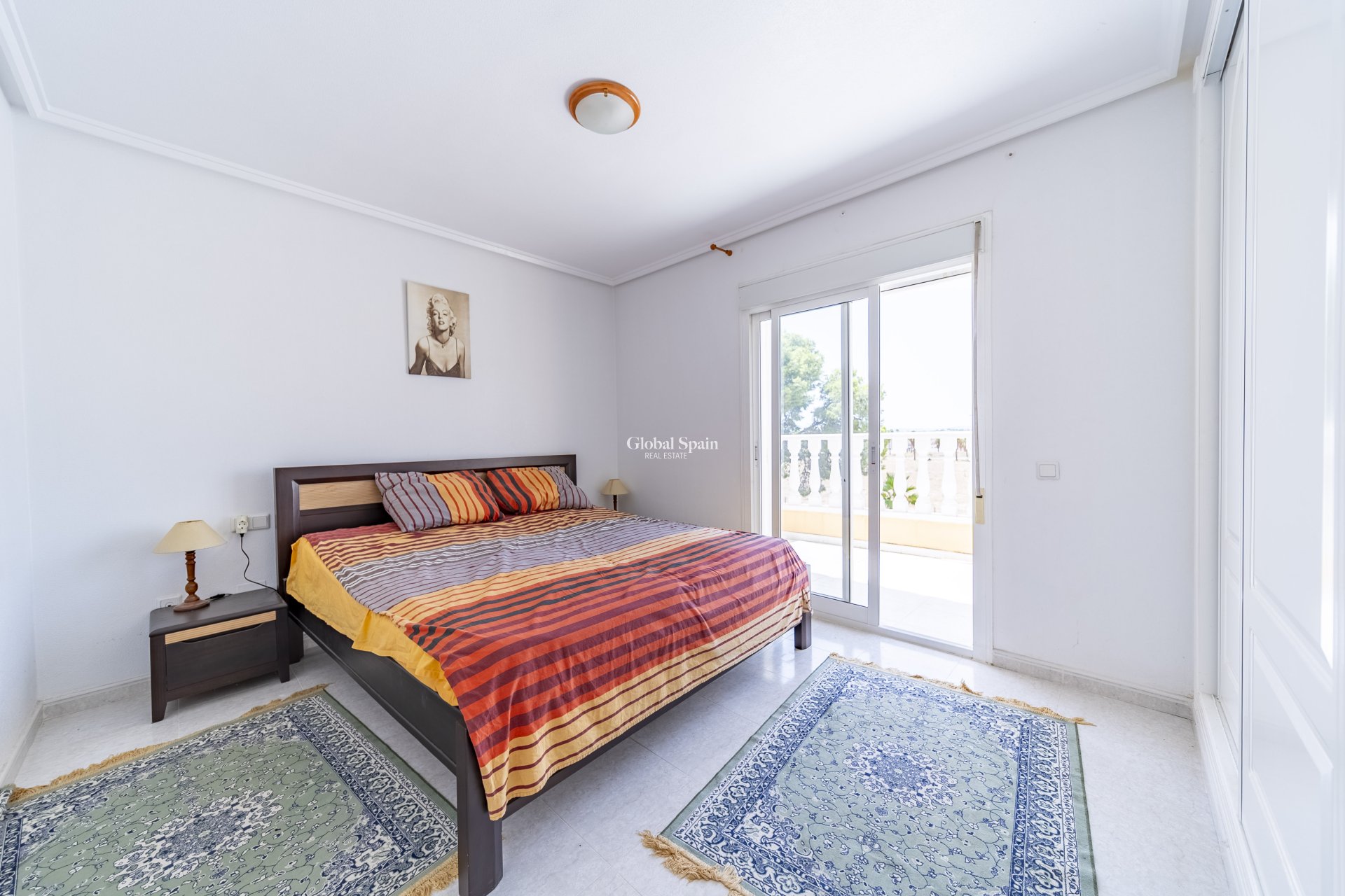 Wederverkoop - Dorpshuis -
CIUDAD QUESADA