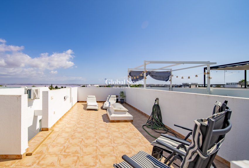 Wederverkoop - Dorpshuis -
TORREVIEJA - LOS BALCONES - LOS ALTOS