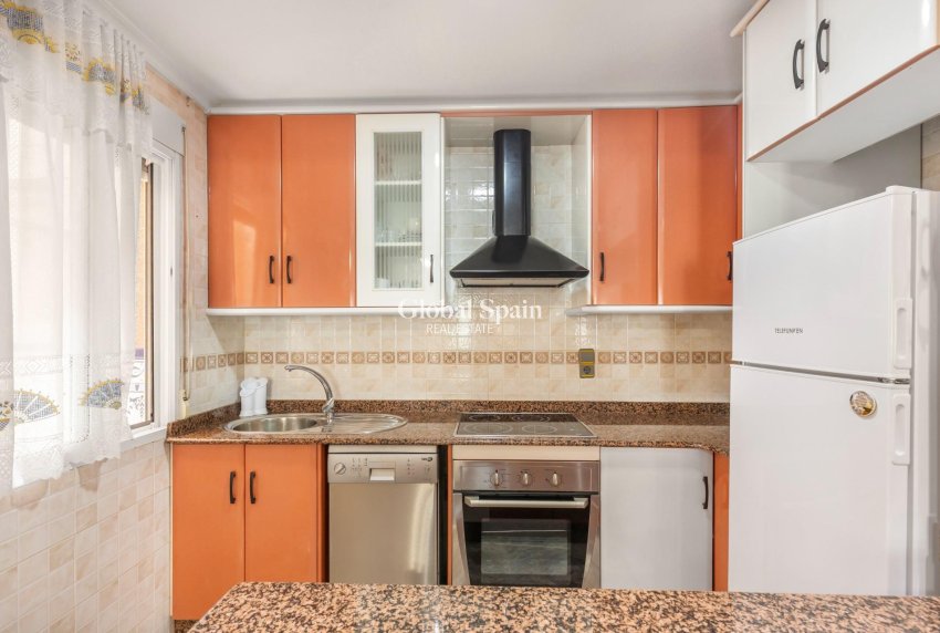 Wederverkoop - Duplex -
LOS ALCÁZARES - Centro