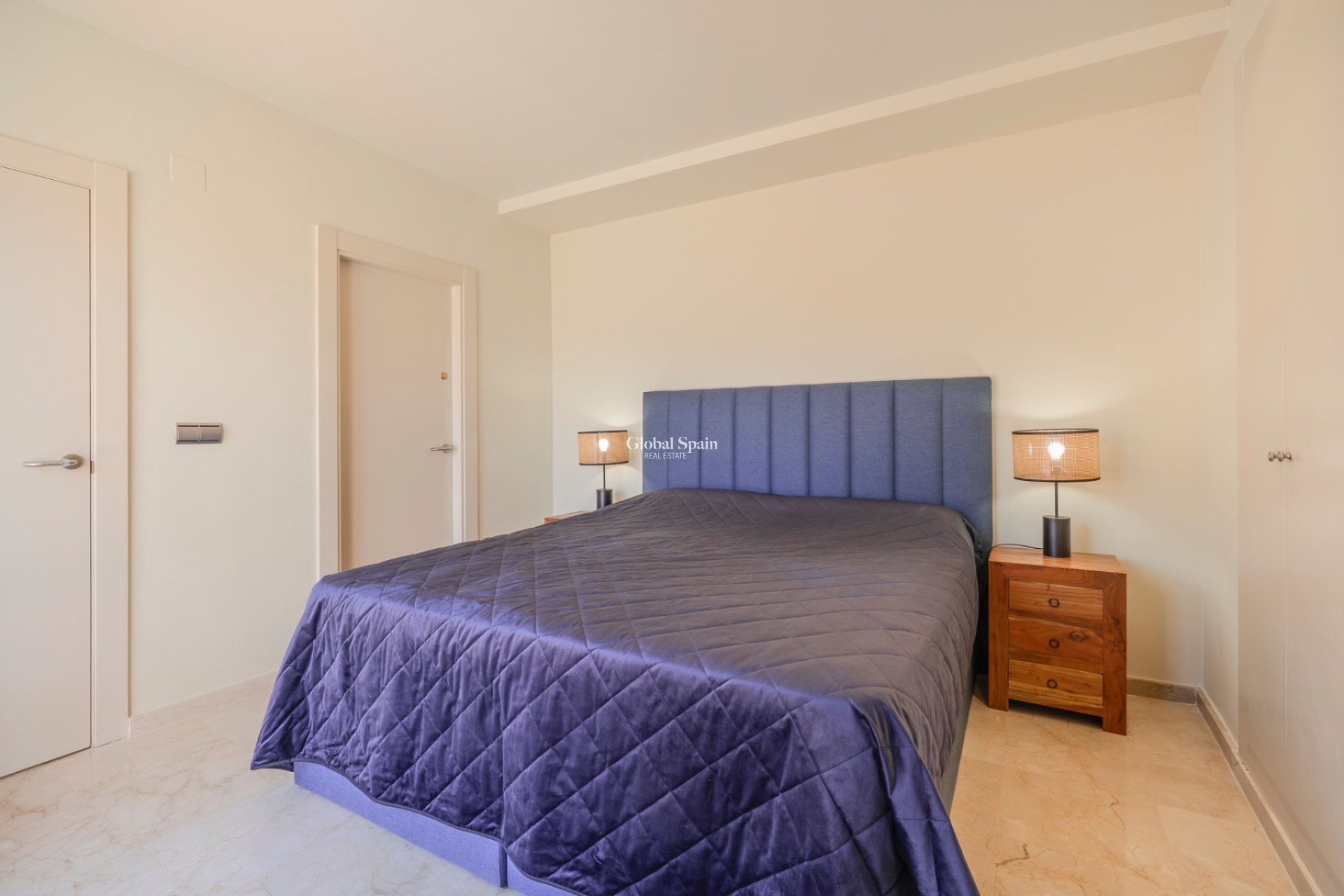 Wederverkoop - Duplex -
LOS ALCÁZARES - Los Montesinos