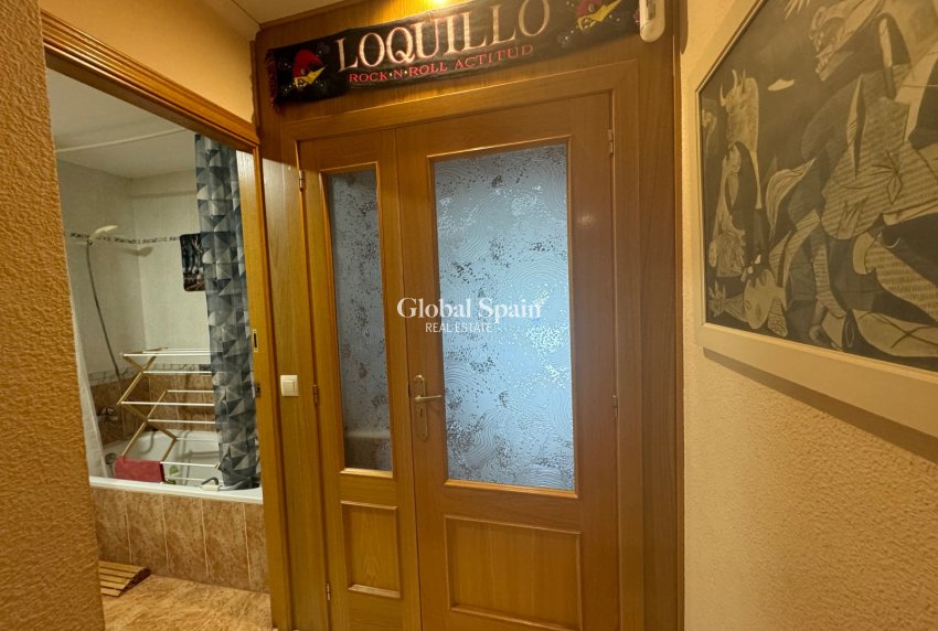 Wederverkoop - Duplex -
Ondara