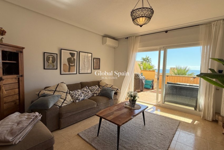 Wederverkoop - Duplex -
ORIHUELA - Costa Blanca Sur