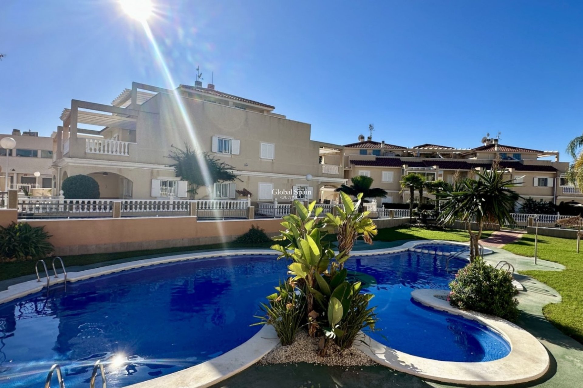 Wederverkoop - Duplex -
ORIHUELA COSTA - Playa Flamenca