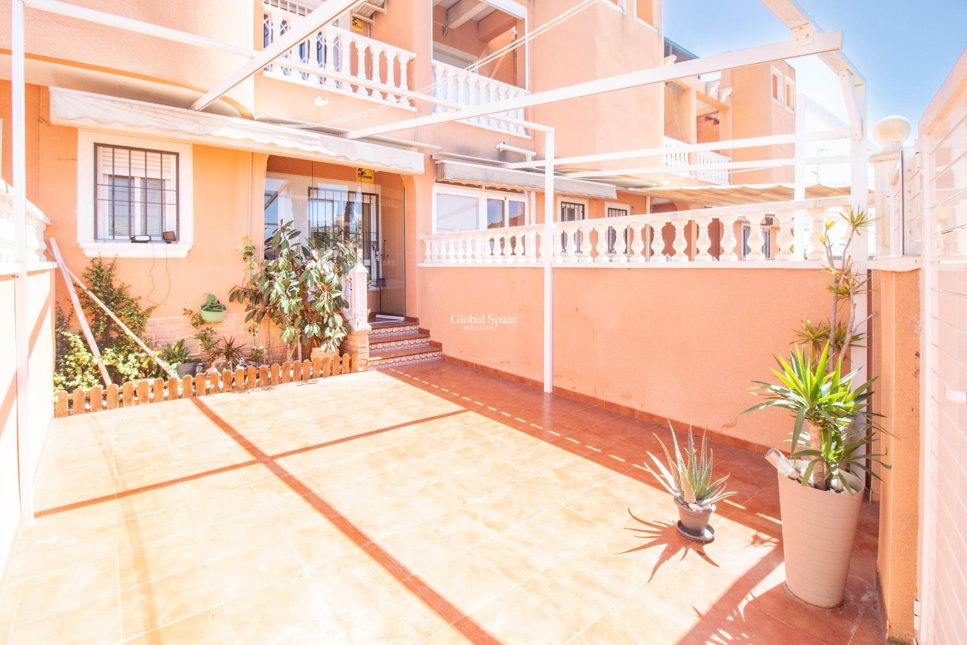 Wederverkoop - Duplex -
TORREVIEJA - La Siesta - El Salado - Torreta