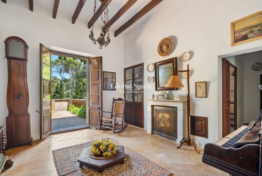 Wederverkoop - Finca / Landhuis -
Felanitx - Mallorca