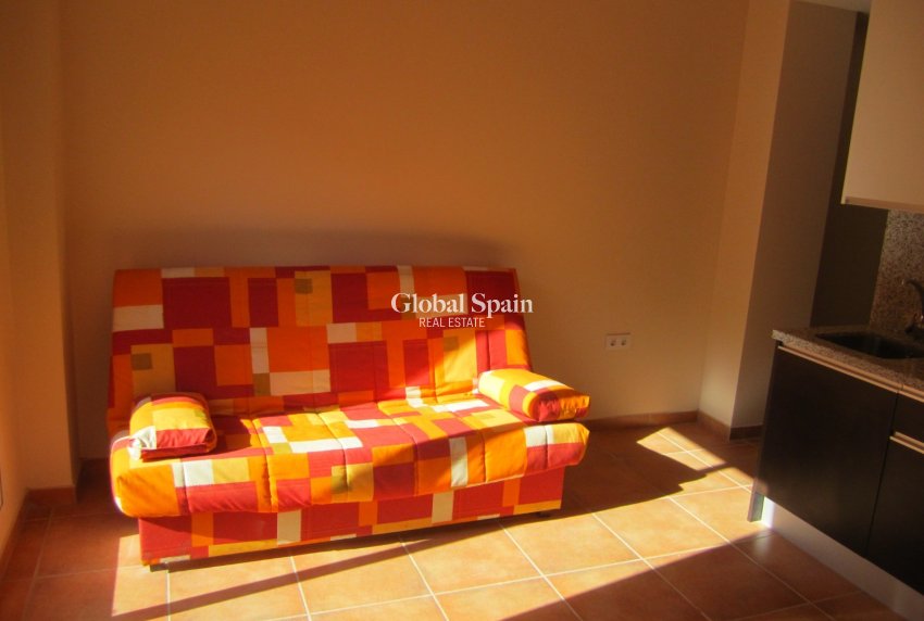 Wederverkoop - Gebouw -
ALICANTE - Casco antiguo